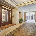 Chic Saint Honore Luxury Stay With Ac