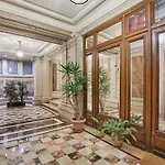Chic Saint Honore Luxury Stay With Ac